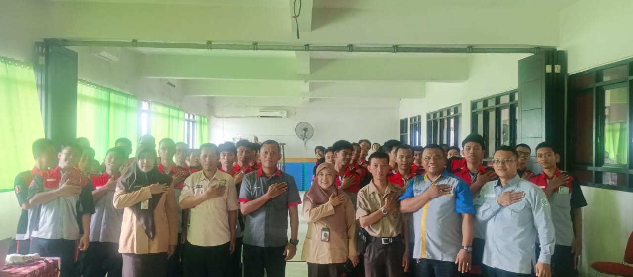Pengenalan Budaya Kerja oleh Industri pada konsentrasi keahlian TKRO sebagai persiapan PKL pada siswa kelas XI