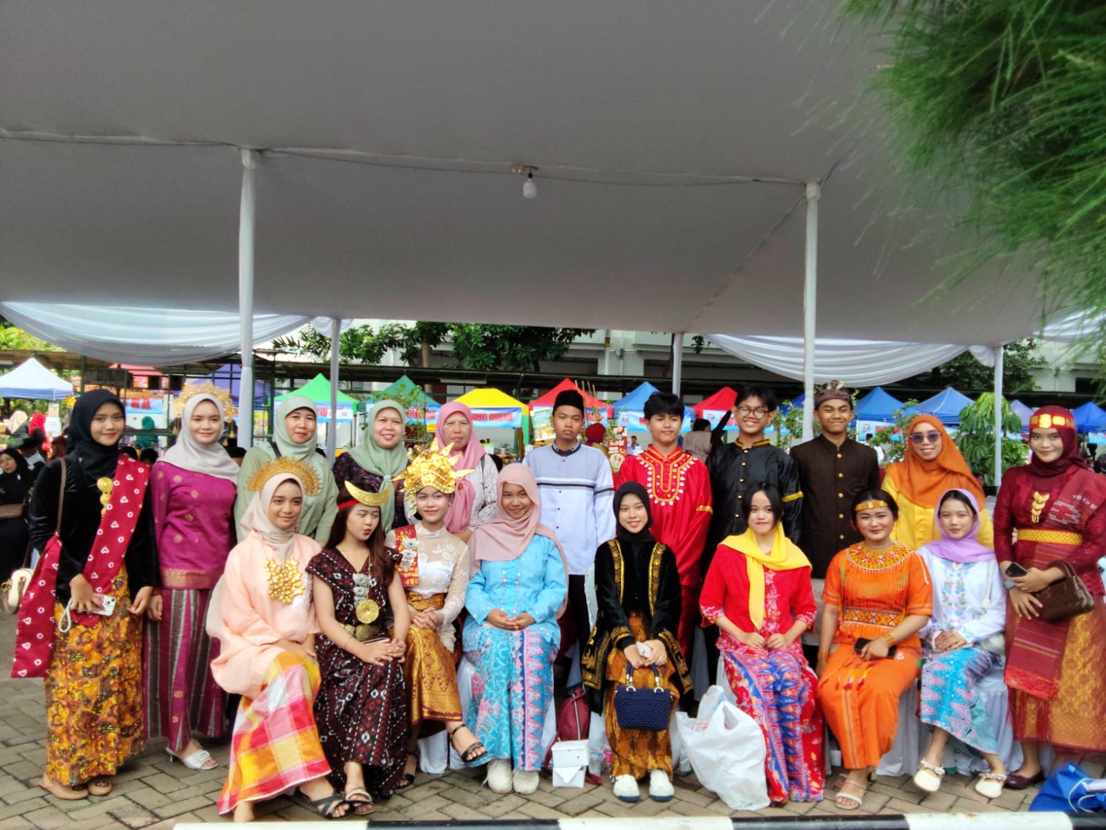 Pentas Seni Musik di lapangan kantor walikota Jakarta Utara dalam rangka HUT refleksi ke 12 rumah kita Jakarta Utara